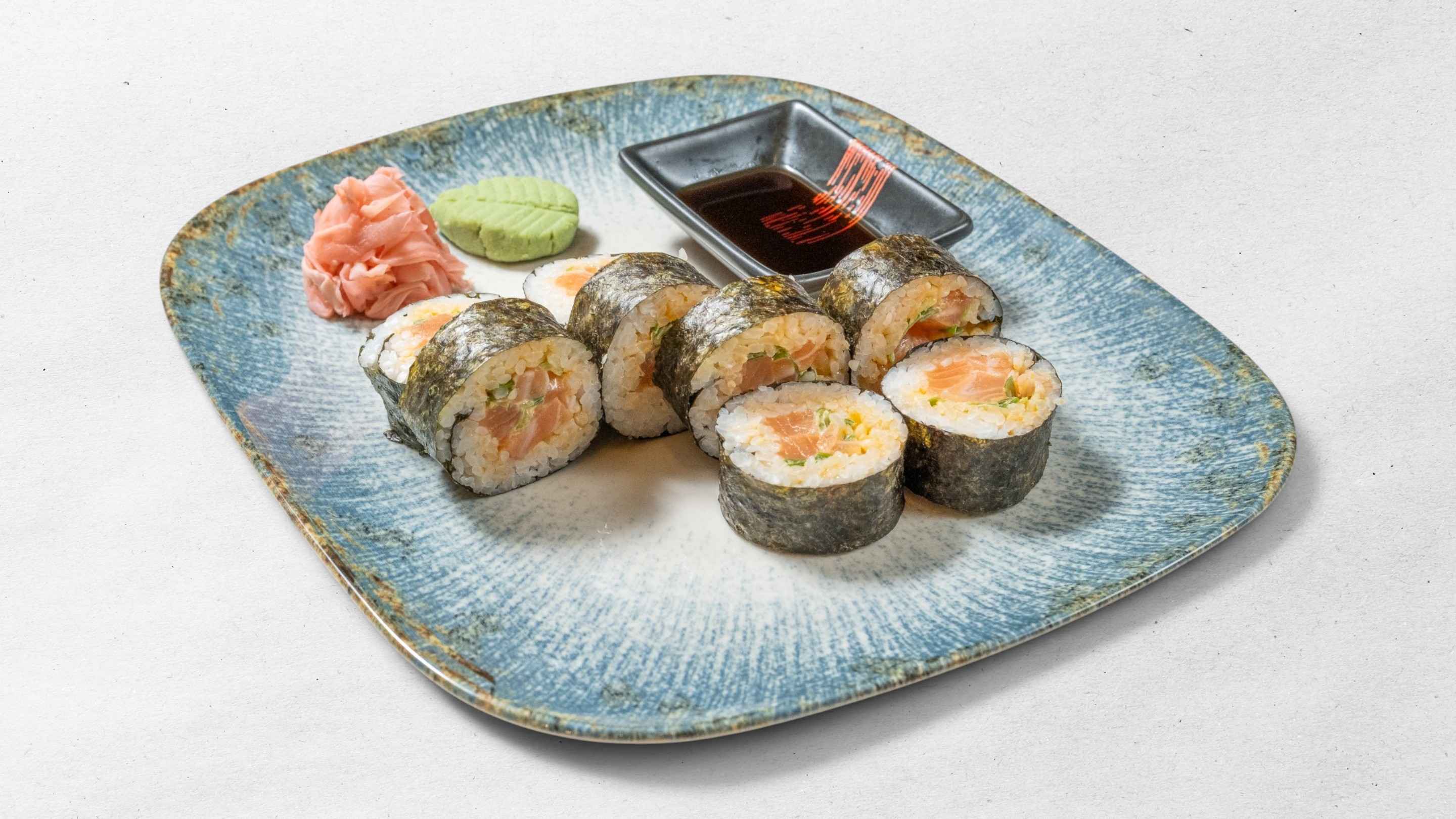 Dynamite roll